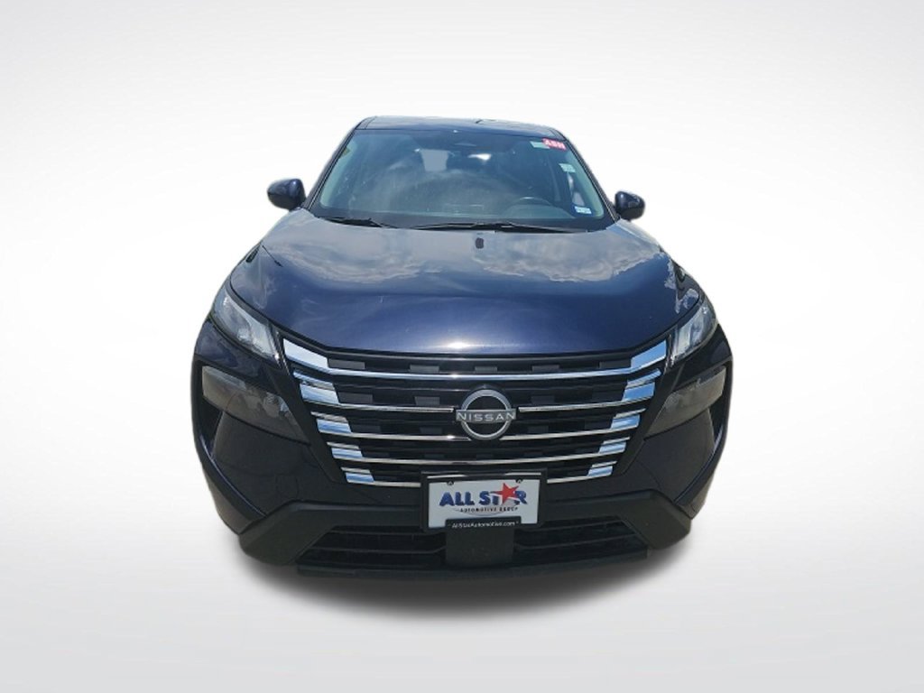 Used 2025 Nissan Rogue SV FWD image 3