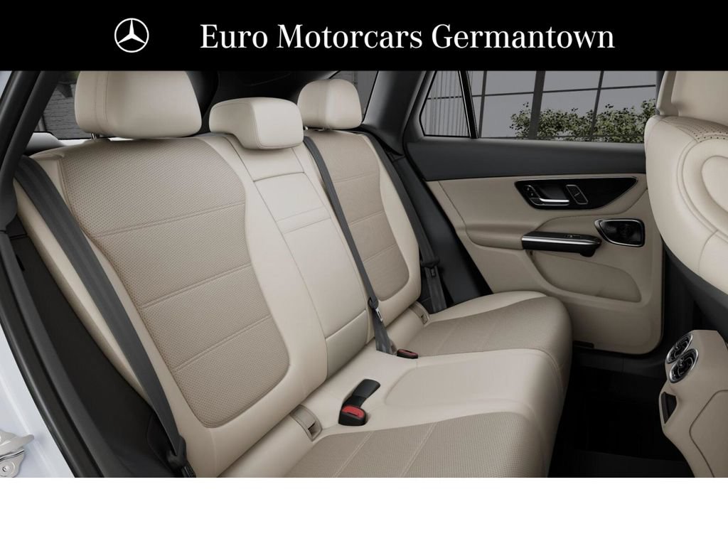 New 2027 Mercedes-Benz GLC 300 4MATIC image 5