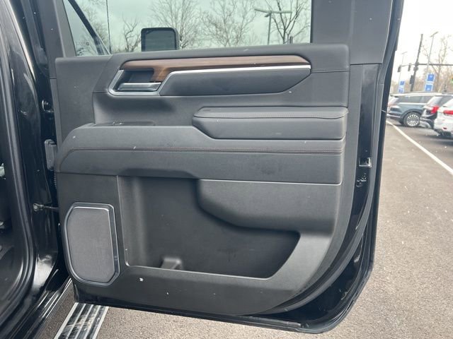 Used 2025 Chevrolet Silverado 2500 High Country w/ High Country Premium Package image 27