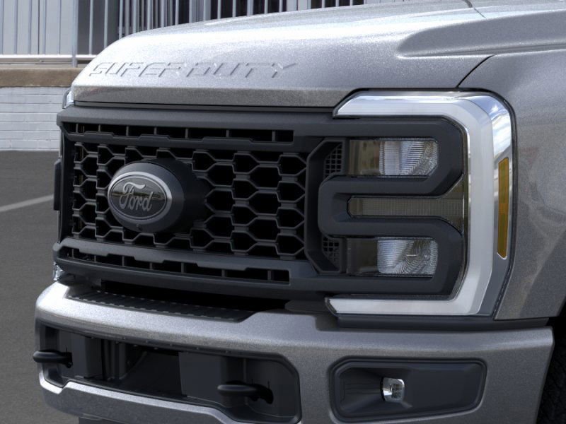 New 2025 Ford F350 Lariat w/ Lariat Ultimate Package image 17