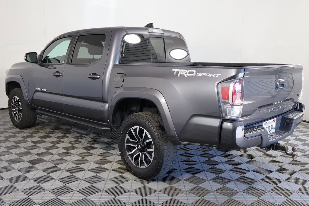 Used 2021 Toyota Tacoma TRD Sport w/ Technology Package image 6