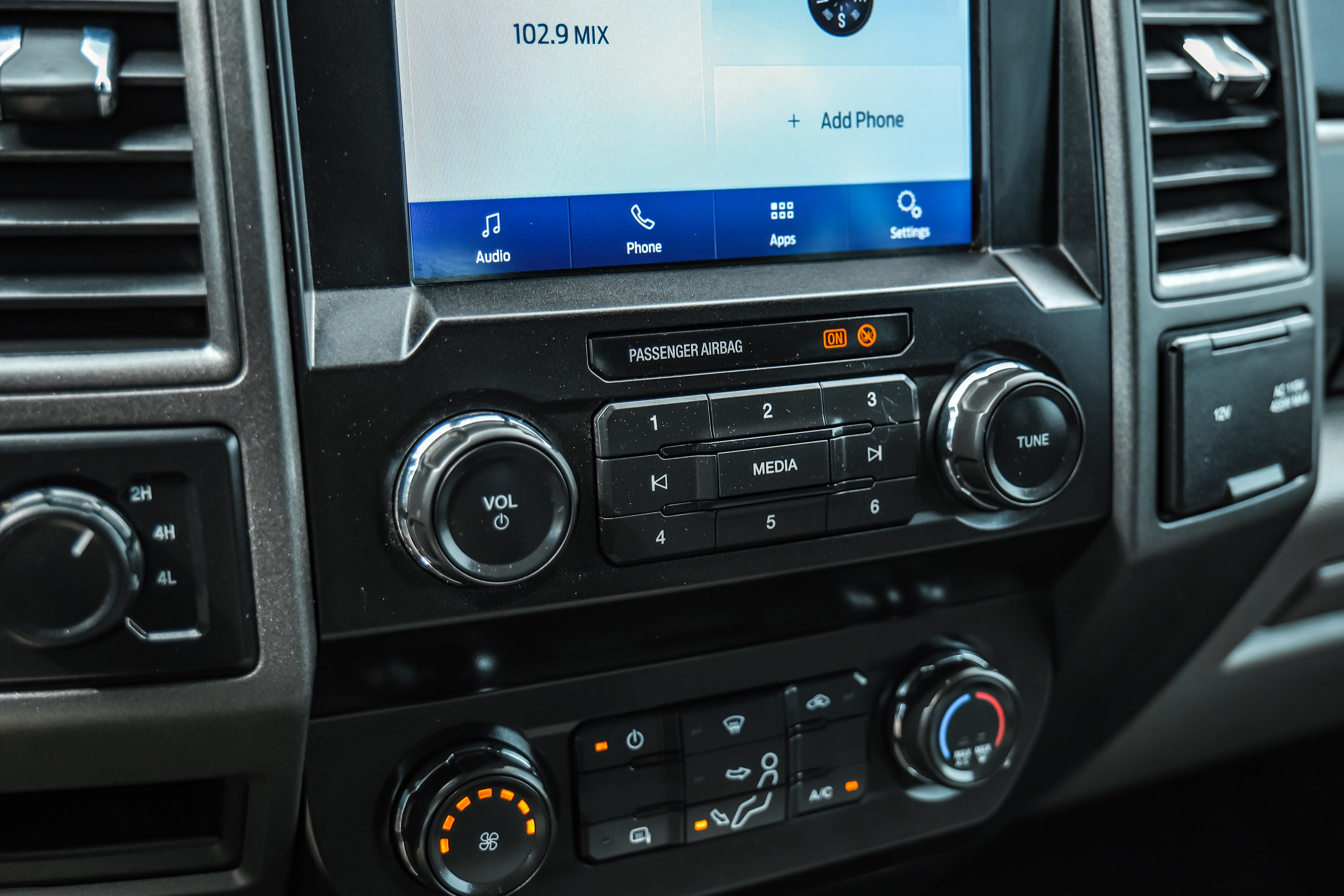 Used 2021 Ford F250 XL w/ STX Appearance Package AWD/4WD image 23