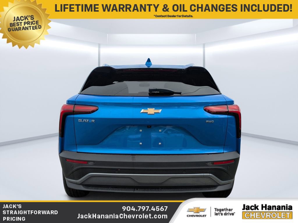 New 2025 Chevrolet Blazer EV LT image 4
