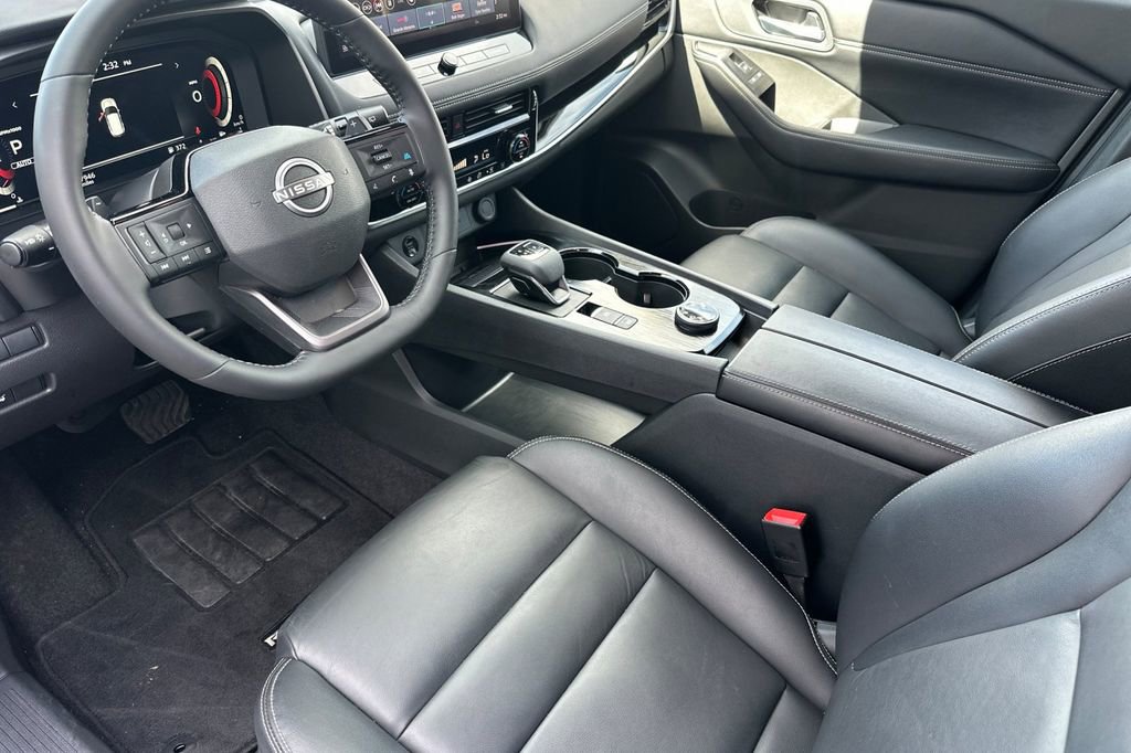 Used 2026 Nissan Rogue SL image 10