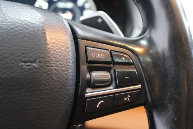 Used 2015 BMW 750Li xDrive AWD/4WD image 22