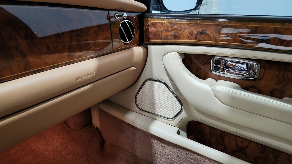 Used 1999 Rolls-Royce Silver Seraph RWD image 17