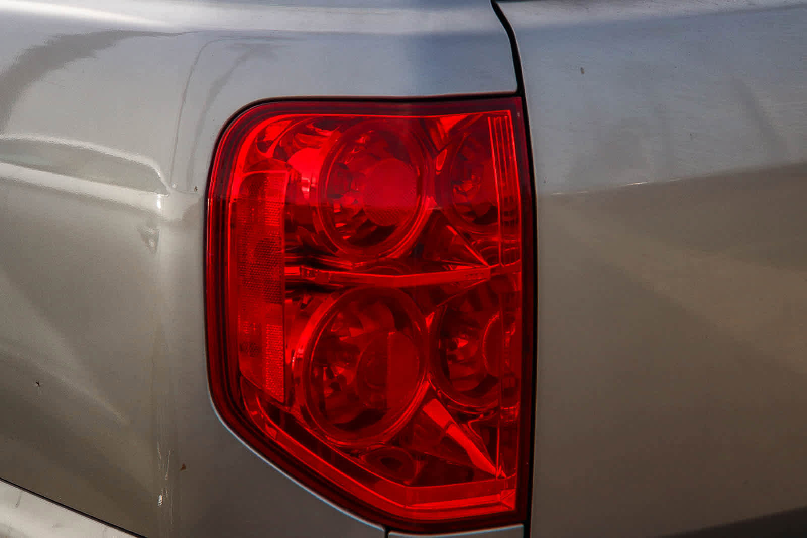 Used 2004 Honda Pilot EX image 7