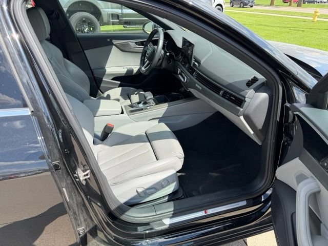 Used 2024 Audi A4 2.0T Premium Plus AWD/4WD image 9
