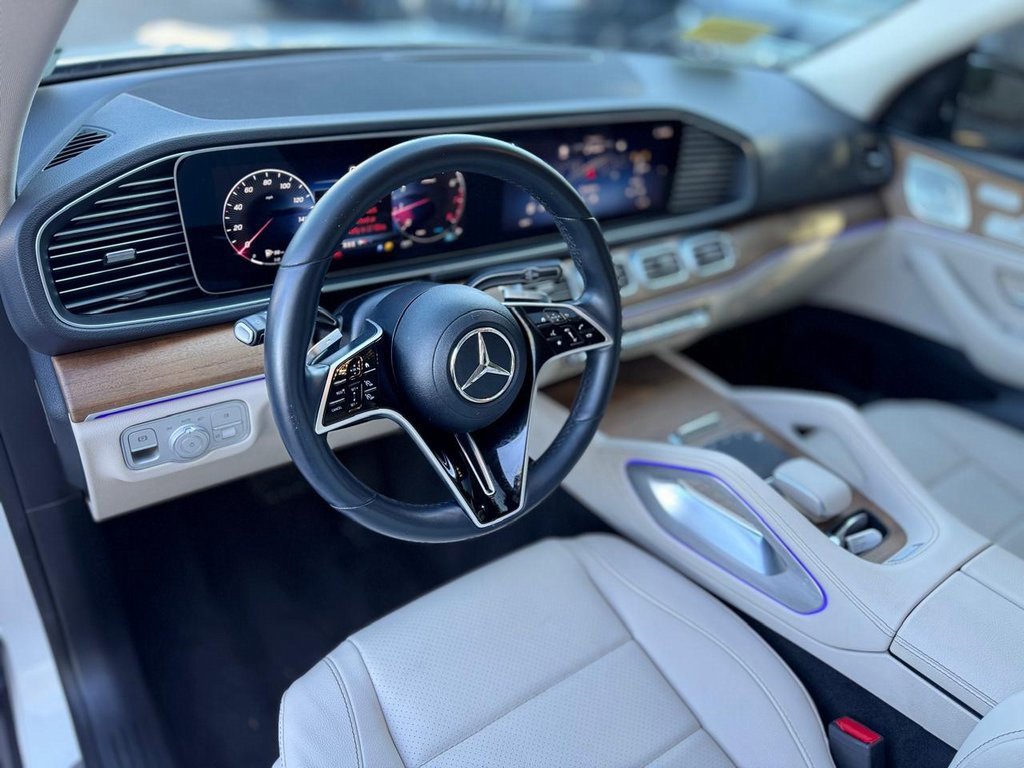 Used 2024 Mercedes-Benz GLE 350 4MATIC image 13