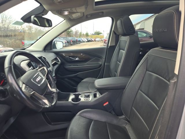 Used 2020 GMC Terrain Denali w/ Denali Premium Package image 18