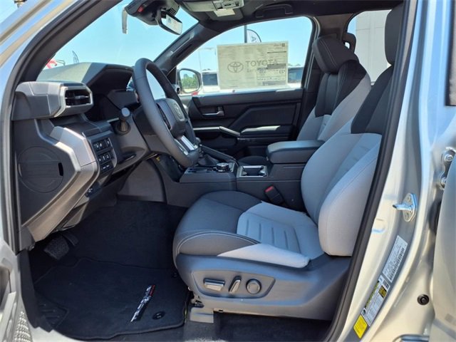 New 2025 Toyota Tacoma TRD Off-Road image 15