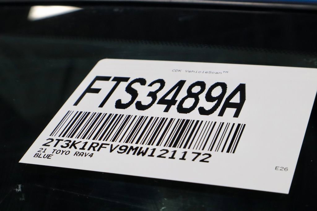 Used 2021 Toyota RAV4 LE FWD image 33