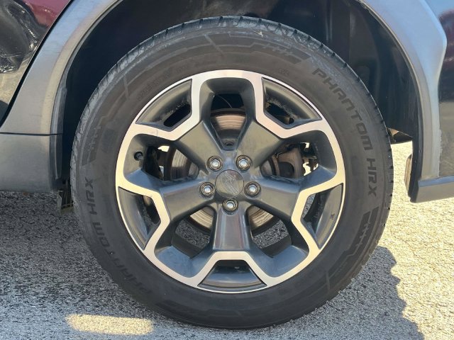 Used 2014 Subaru Crosstrek 2.0i Premium AWD/4WD image 11