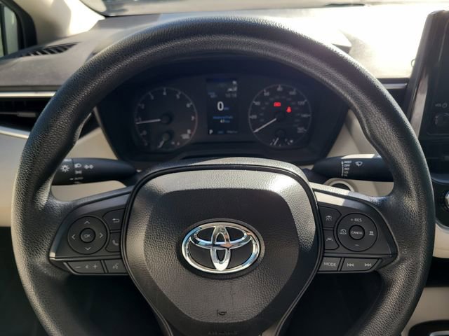 Used 2025 Toyota Corolla LE w/ Convenience Package image 28