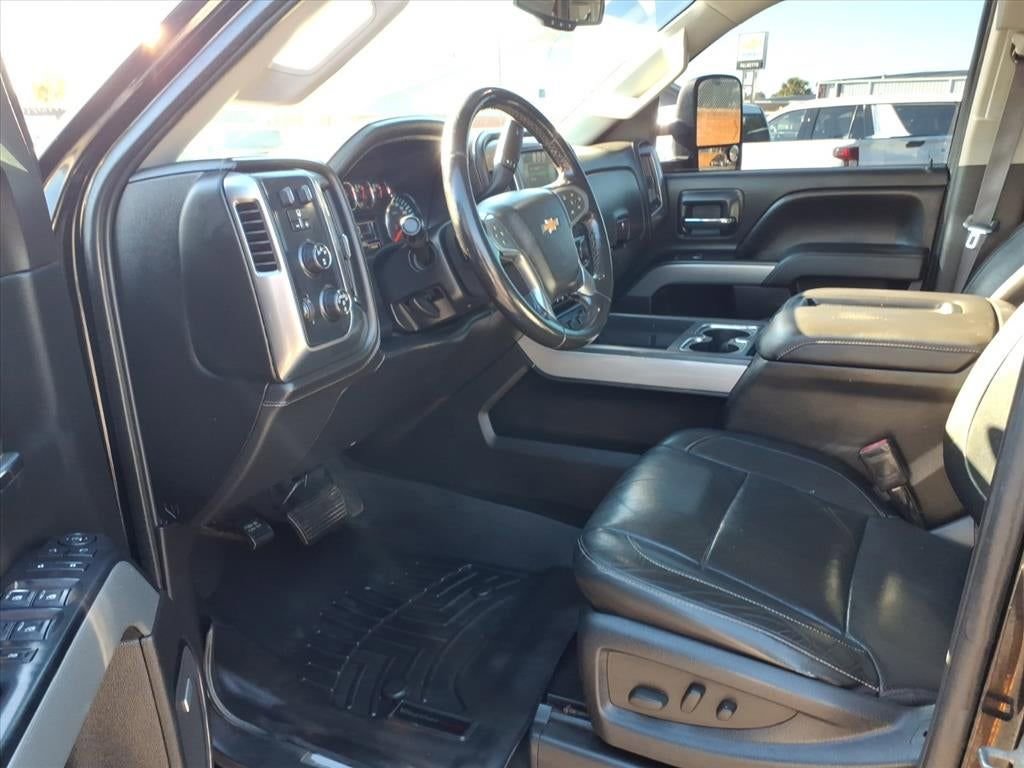 Used 2015 Chevrolet Silverado 2500 LTZ w/ Duramax Plus Package image 5