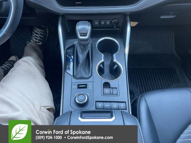 Used 2021 Toyota Highlander XSE image 34