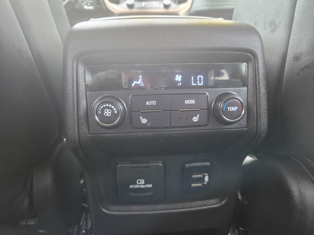 Used 2017 GMC Acadia Denali w/ Technology Package AWD/4WD image 23