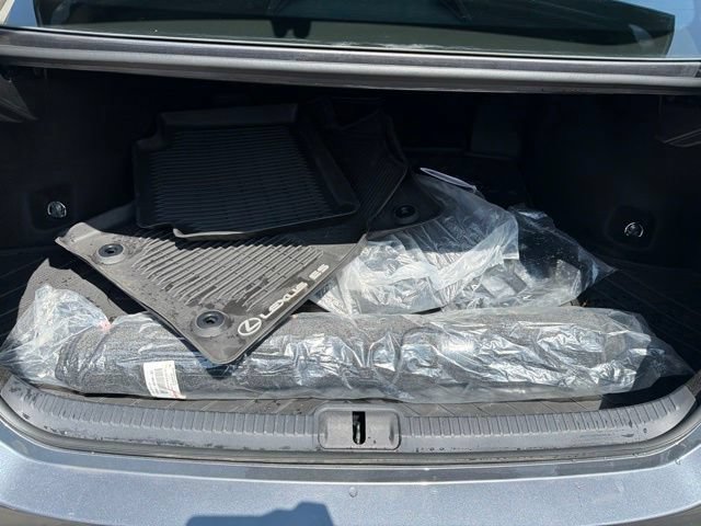Used 2025 Lexus ES 300h F Sport w/ Accessory Package (Z1) FWD image 36