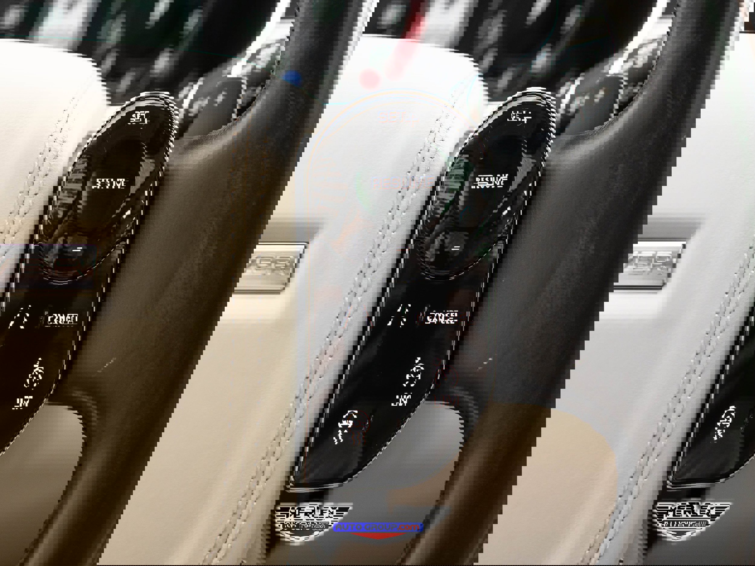 Used 2018 Land Rover Range Rover Supercharged image 26