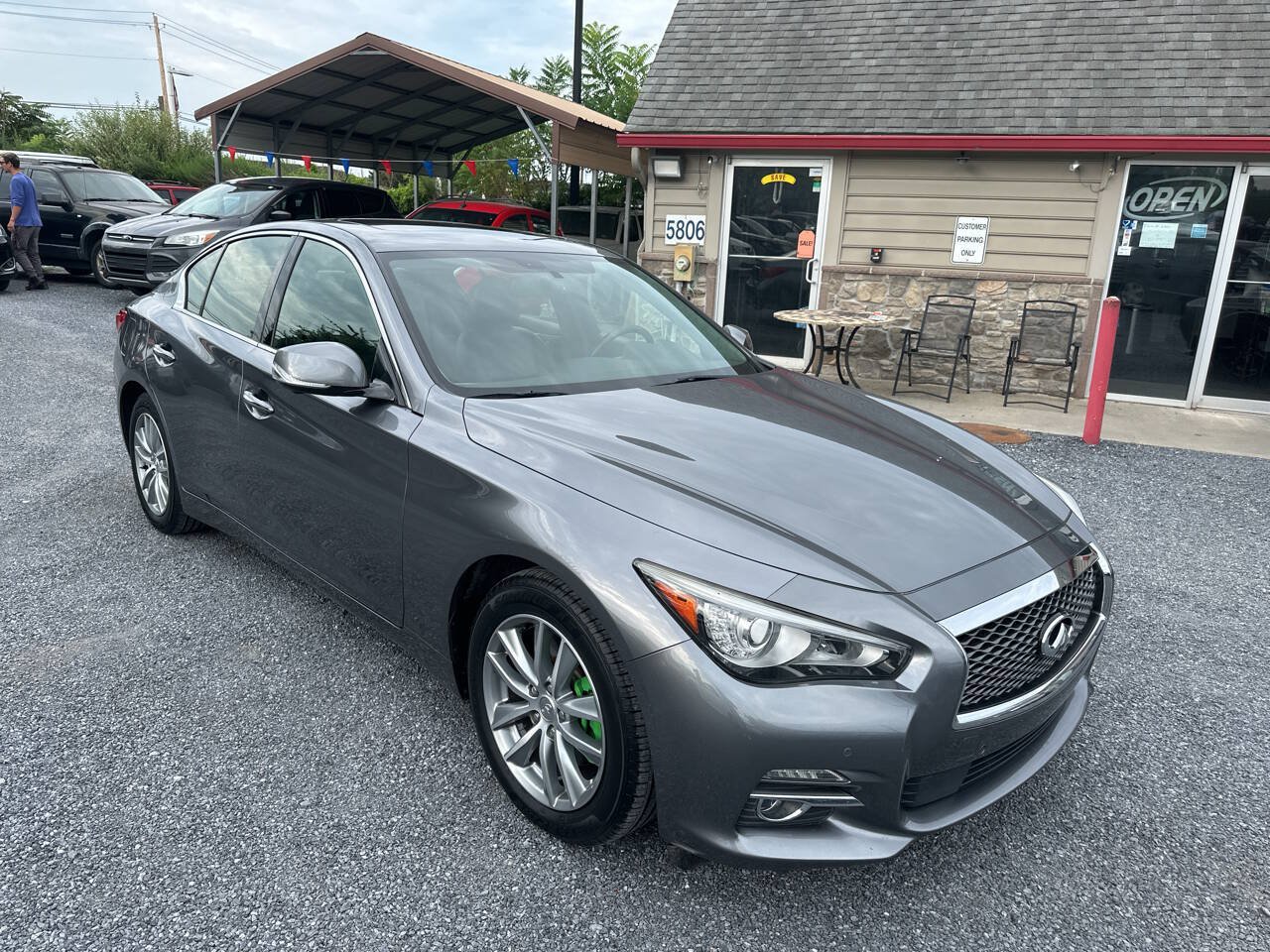 Used 2016 INFINITI Q50 3.0t Premium w/ Driver Assistance Package AWD/4WD image 7