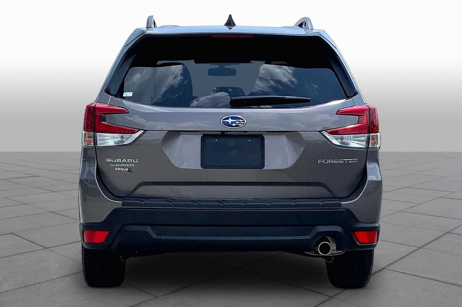 Certified 2024 Subaru Forester Limited AWD/4WD image 5