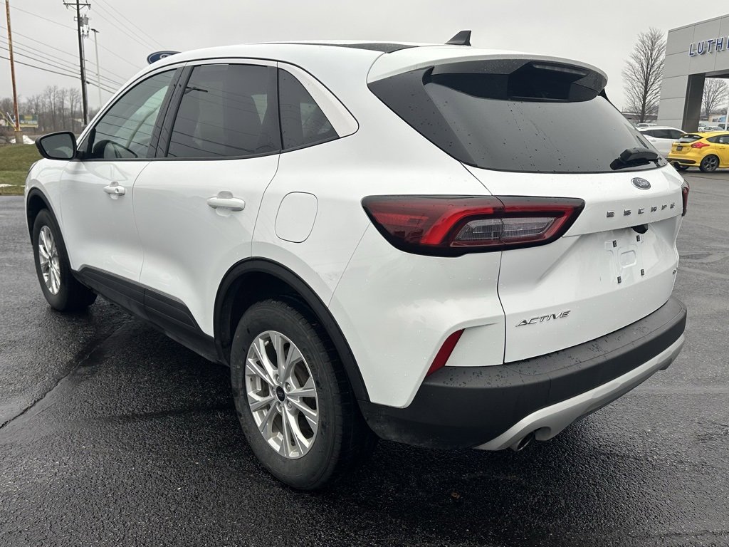 Used 2023 Ford Escape Active image 3