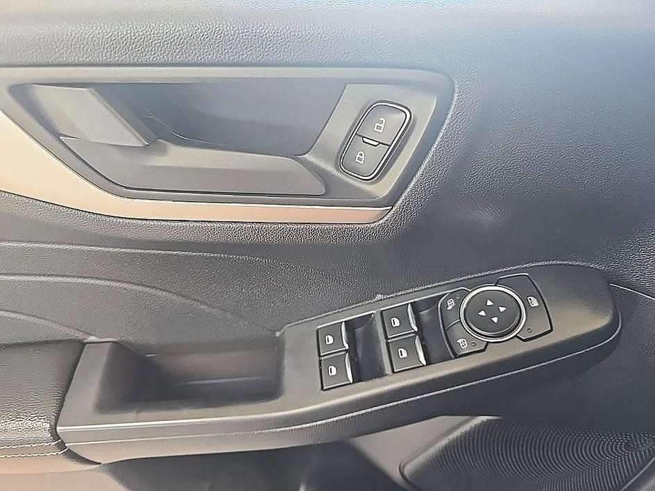 Used 2022 Ford Escape SE w/ Convenience Package AWD/4WD image 13