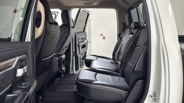 Used 2021 RAM 3500 Laramie w/ Cold Weather Group AWD/4WD image 18
