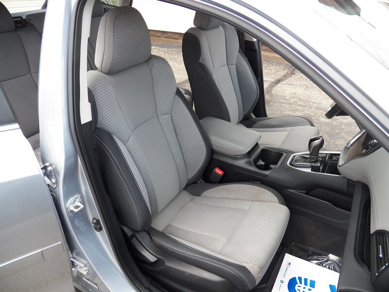 Used 2021 Subaru Outback Premium AWD/4WD image 12