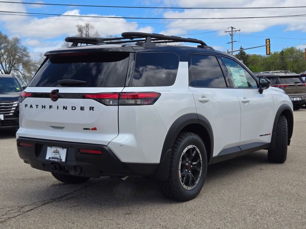 New 2026 Nissan Pathfinder Rock Creek AWD/4WD image 10
