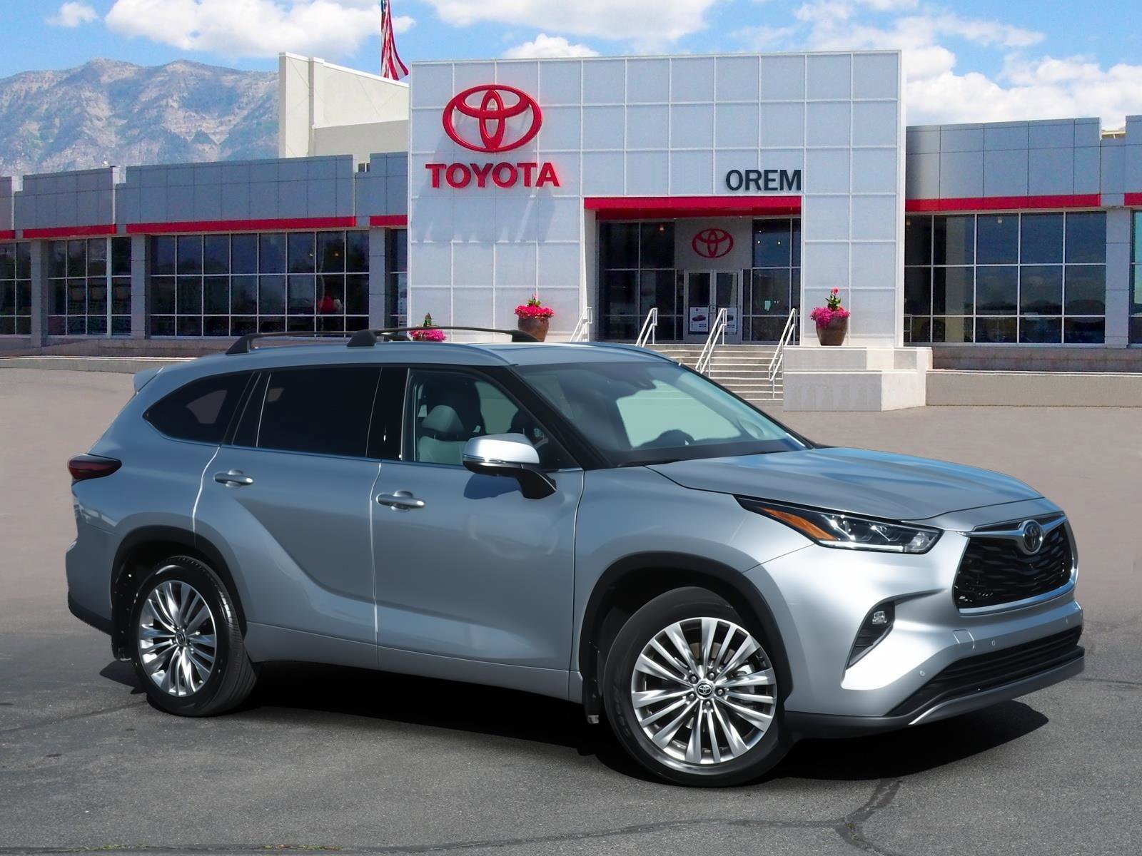 Used 2025 Toyota Highlander Platinum