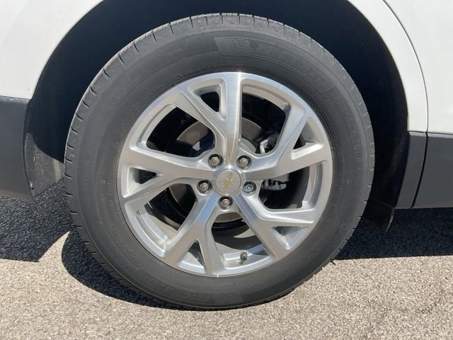 Used 2021 Chevrolet Equinox Premier FWD image 11