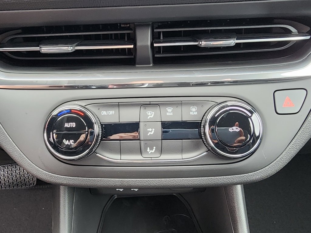 New 2026 Buick Envista Preferred image 26