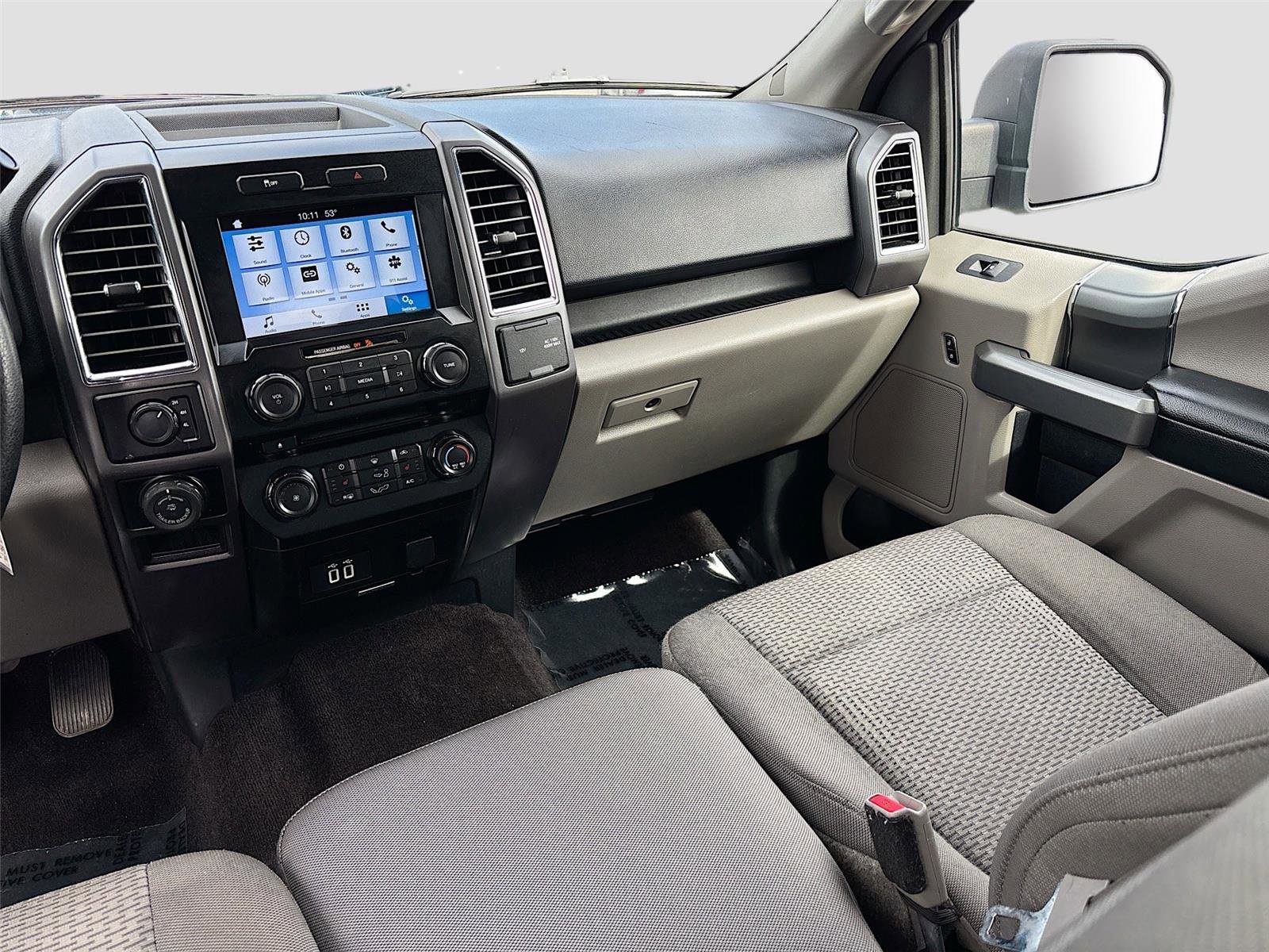 Used 2016 Ford F150 XLT w/ Equipment Group 302A Luxury image 21