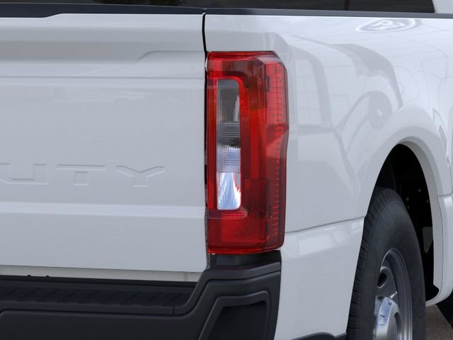 New 2026 Ford F250 XL RWD image 21