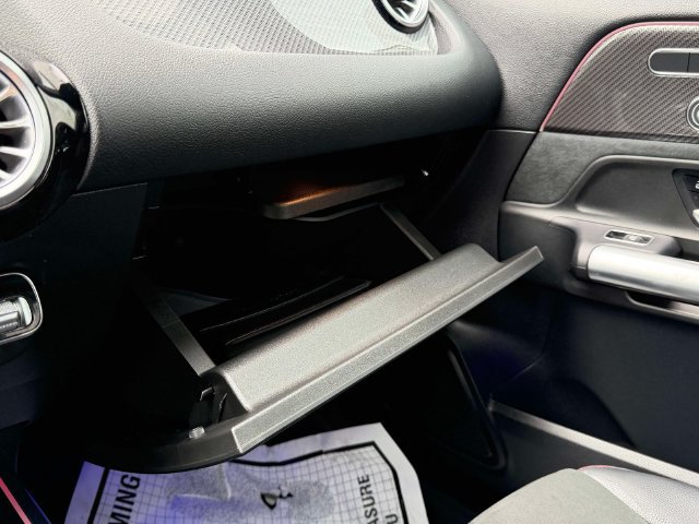 Certified 2023 Mercedes-Benz GLA 250 4MATIC image 32