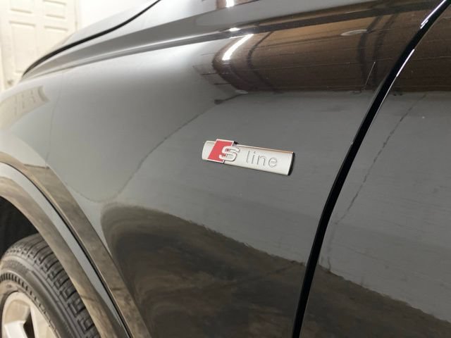 Used 2023 Audi Q4 e-tron Premium Plus w/ Premium Plus AWD/4WD image 94