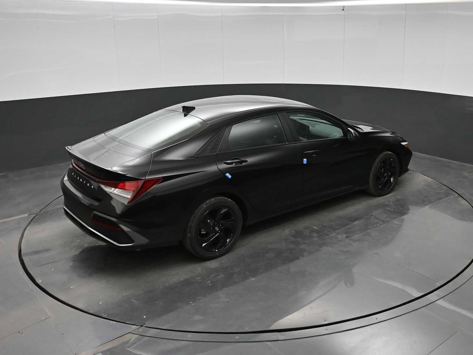 New 2026 Hyundai Elantra SEL Sport FWD image 32