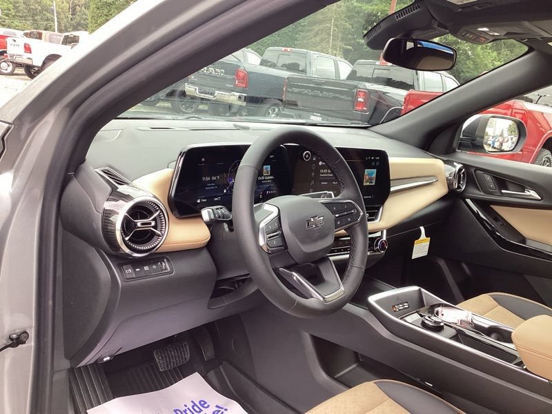 New 2027 Chevrolet Equinox ACTIV w/ LPO, Floor Liner Package AWD/4WD image 26