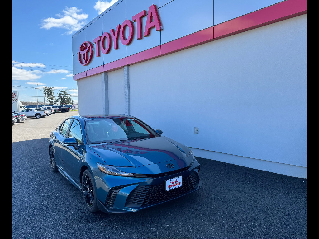 New 2026 Toyota Camry SE