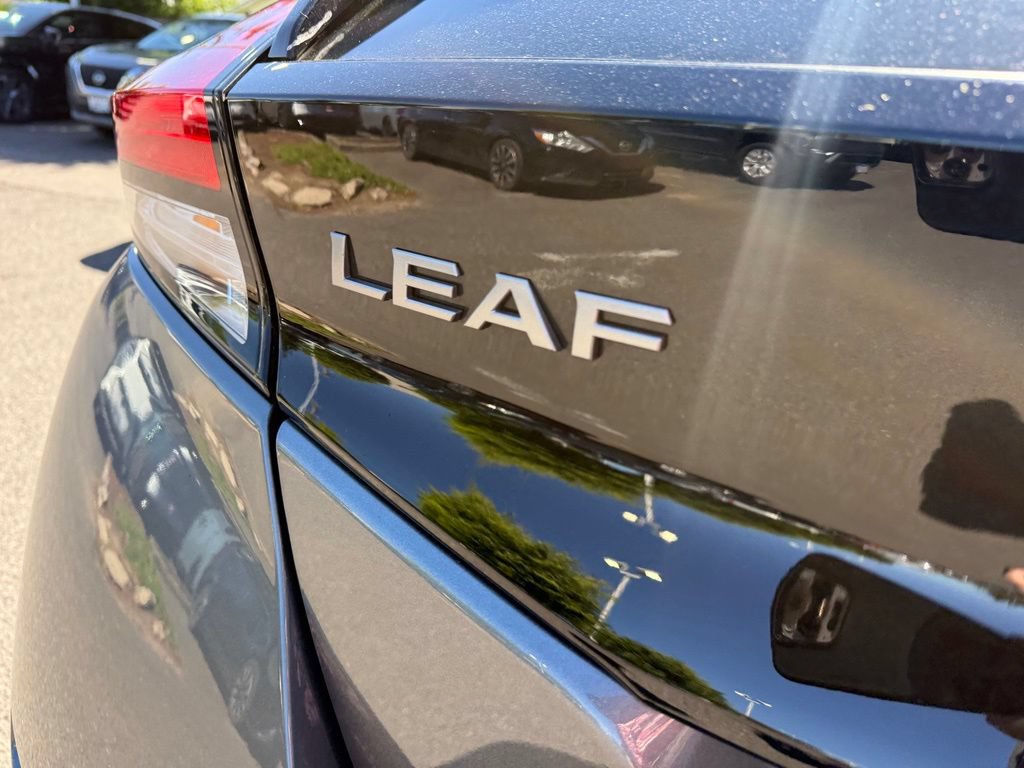 Certified 2024 Nissan Leaf S FWD image 8