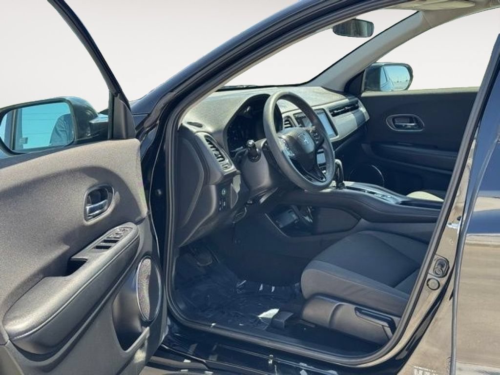 Used 2022 Honda HR-V EX image 9