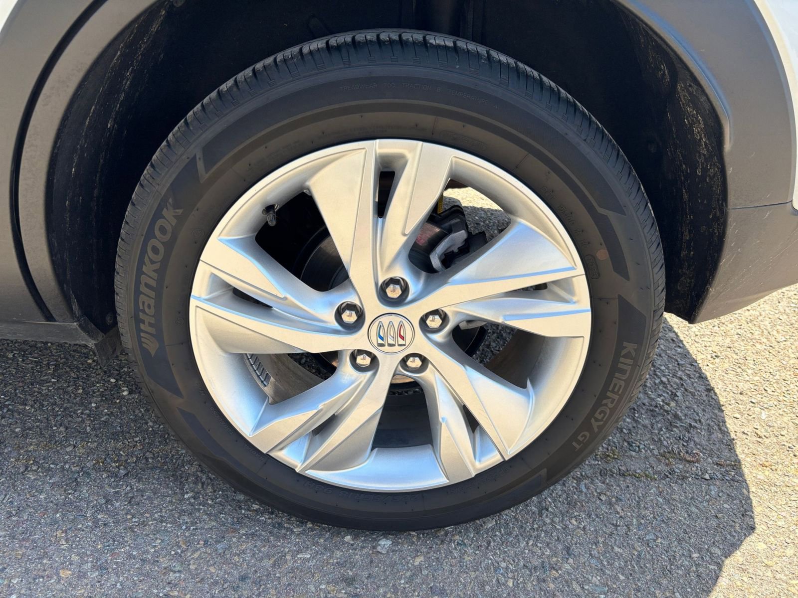 Used 2025 Buick Encore GX Preferred FWD image 29