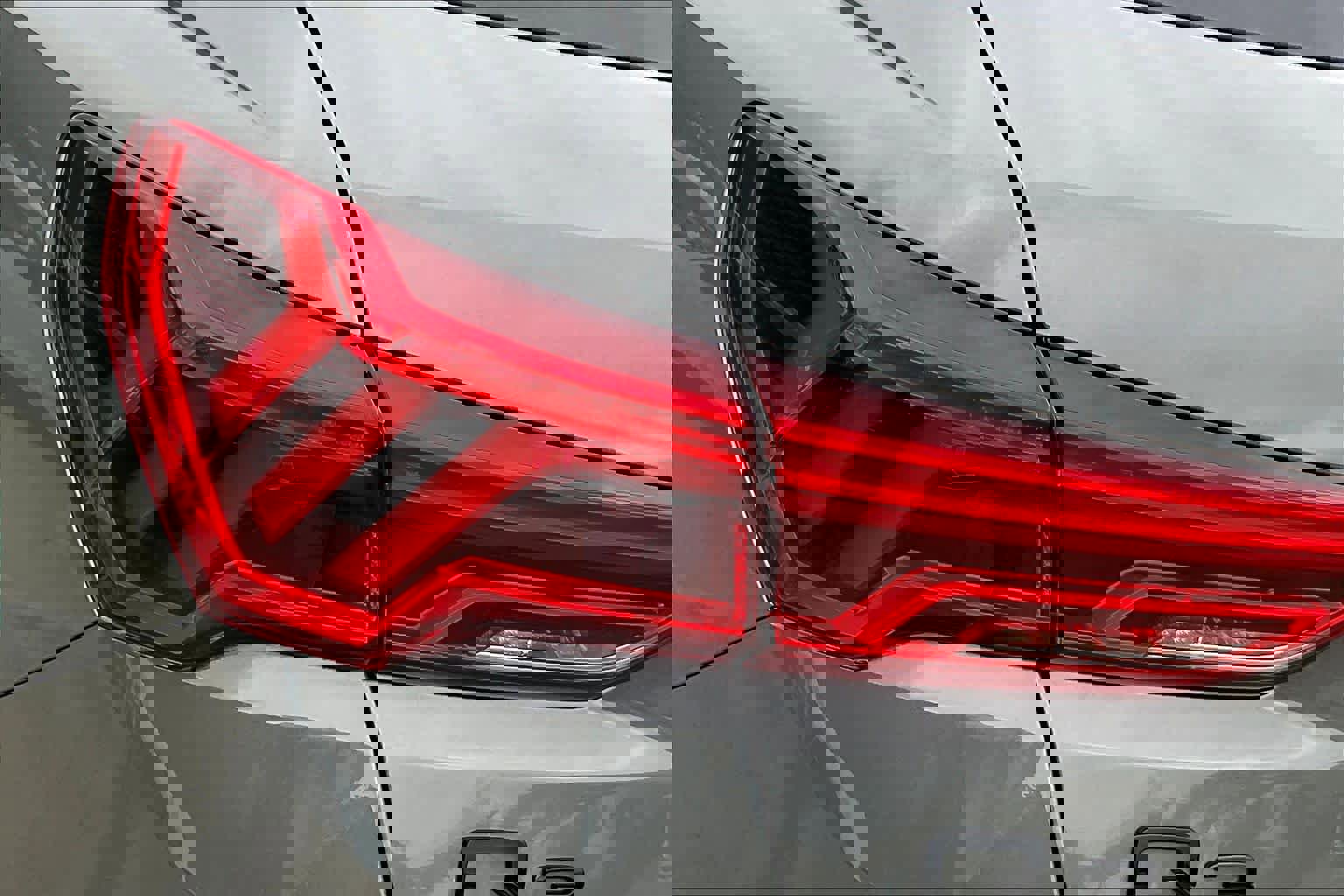 Used 2025 Audi Q3 2.0T Premium w/ Convenience Package image 29