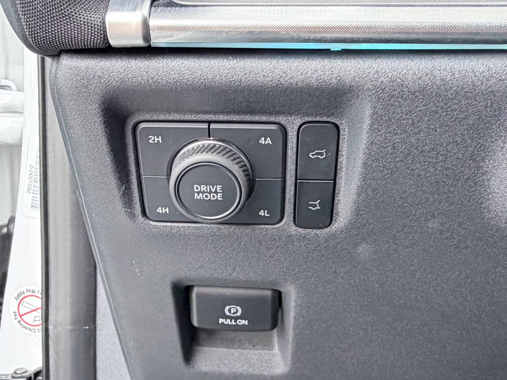 Used 2025 Ford Expedition Platinum AWD/4WD image 15