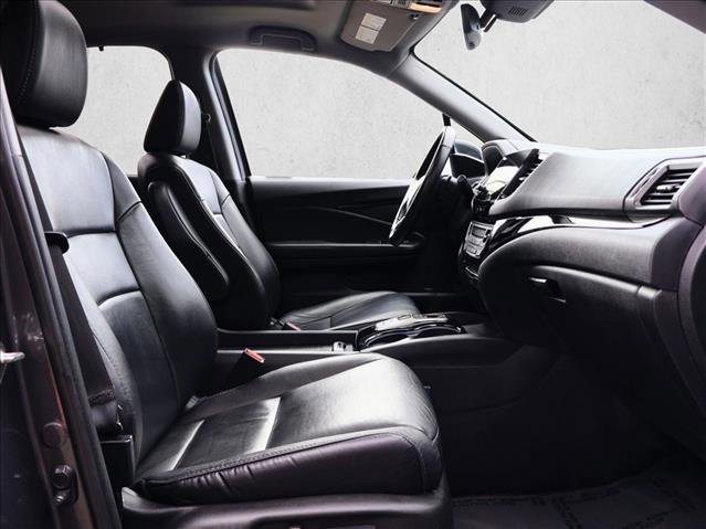 Used 2019 Honda Pilot Touring image 29