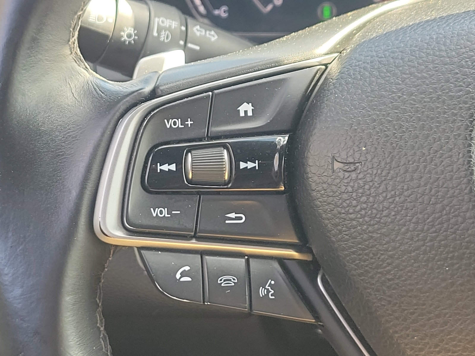 Used 2018 Honda Accord Sport image 20