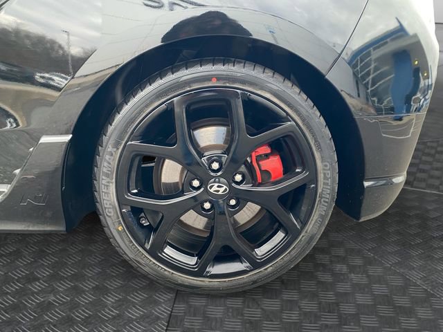 Used 2019 Hyundai Veloster N N image 31