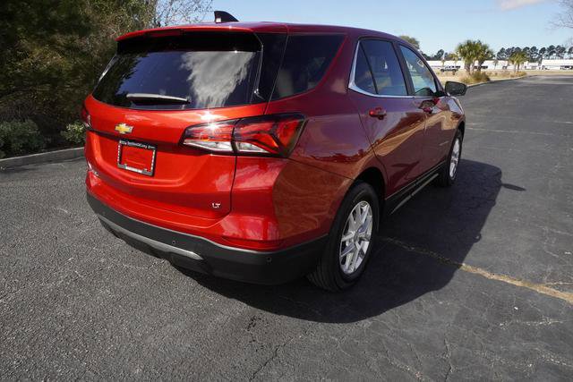 Used 2024 Chevrolet Equinox LT w/ LPO, Floor Liner Package image 3