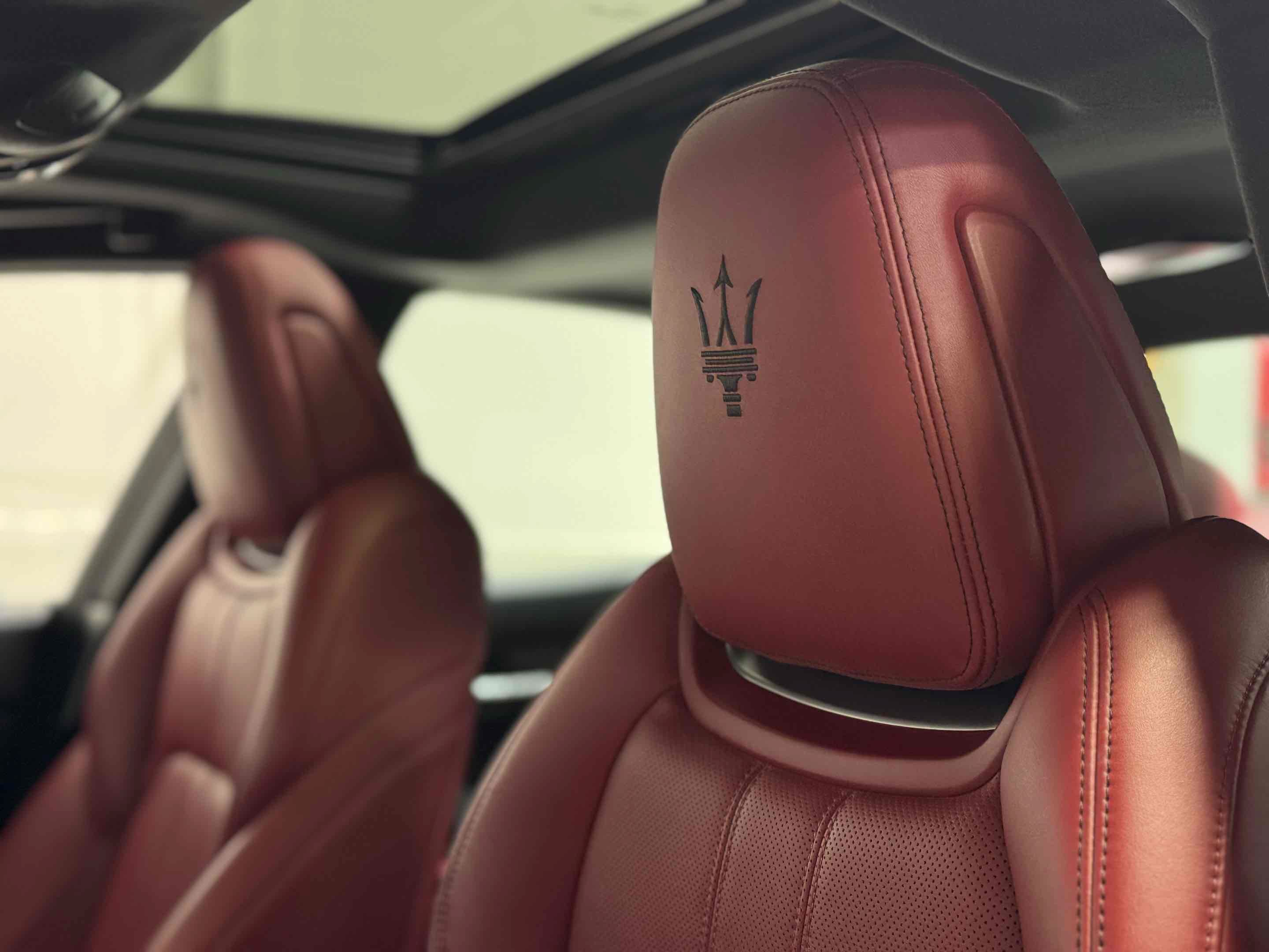 Used 2021 Maserati Ghibli S GranSport RWD image 30